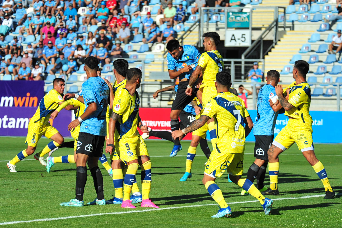 O’Higgins vence a Everton y celebra nuevamente en casa