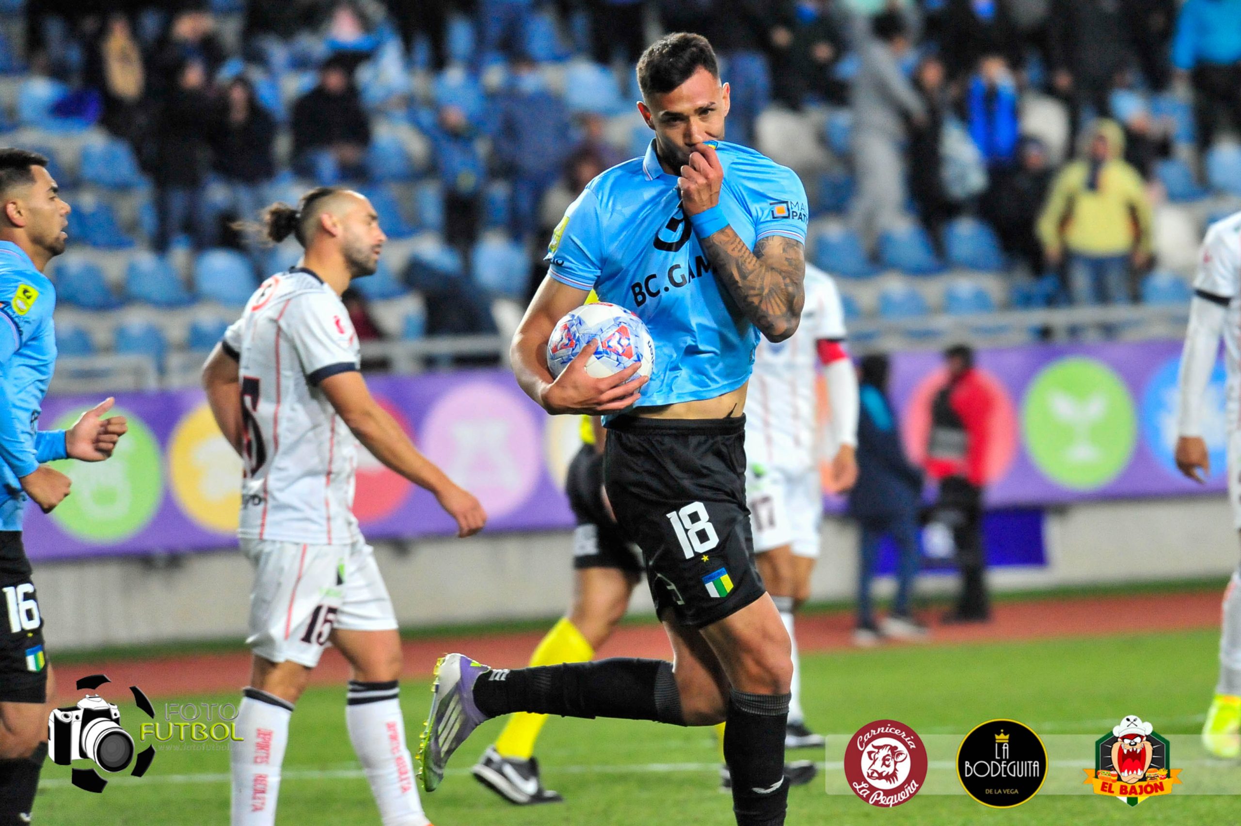Agónico gol de Esteban Moreira le da el empate a O’Higgins